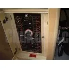 発電機配電盤。