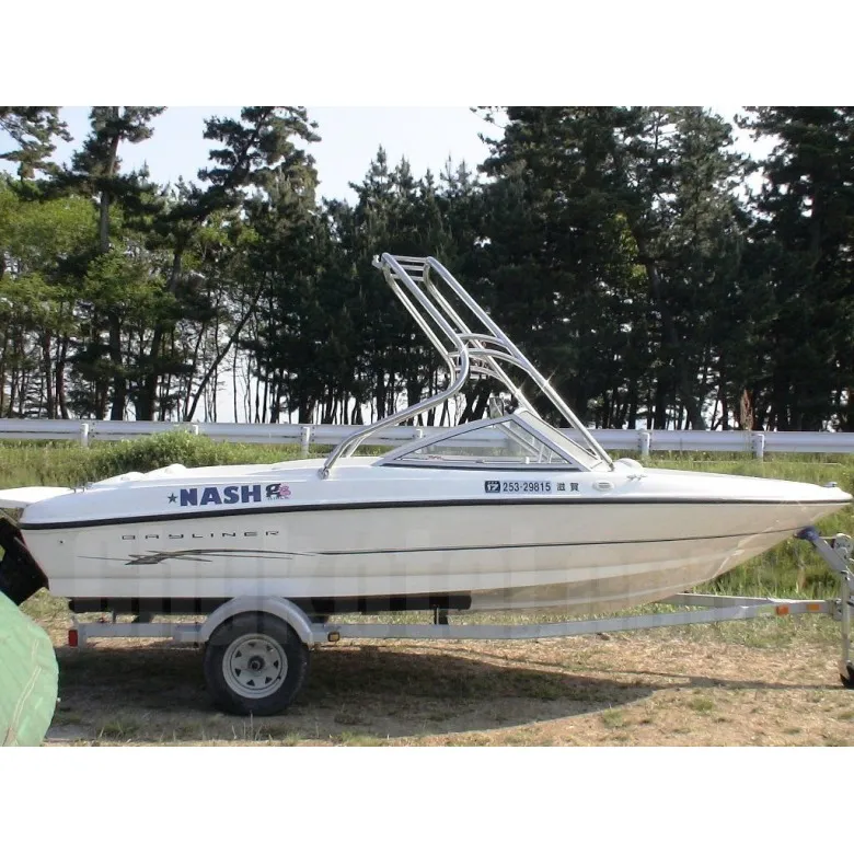 ベイライナー カプリ175ウェイクプロ | 【中古艇ドットコム】 中古 ベイライナー カプリ175ウェイクプロ | 【中古艇ドットコム】 中古