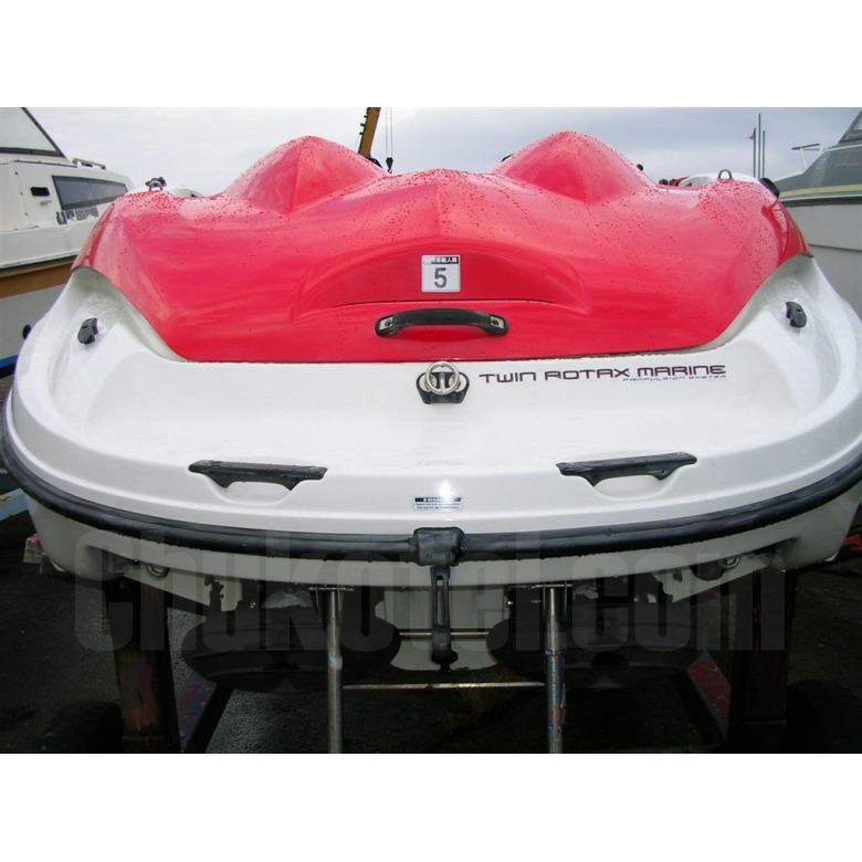 SeaDooJETボートボンバルディアV6240ps（ボンバルディア SEADOO