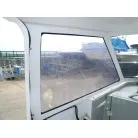 釣りをしながら船をコントロール出来るリモコン付き。