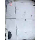 ①のハッチ内が写真番号44 反対側ハッチ内には汎用発電機が入っていました。