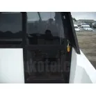 スライドドアー開け一歩目の所が濡れて居りました。