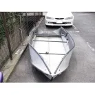 ボートを広げているバー3本は、このボートの物では有りません。