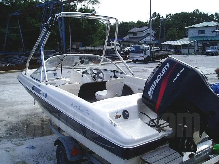 ベイライナー カプリ 160 Wake Pro | 【中古艇ドットコム】 中古ボート