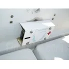 電動リール用の電源(エンジンカバーの前方)