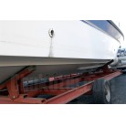 船底も傷はありません