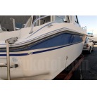 角にすこし傷があります