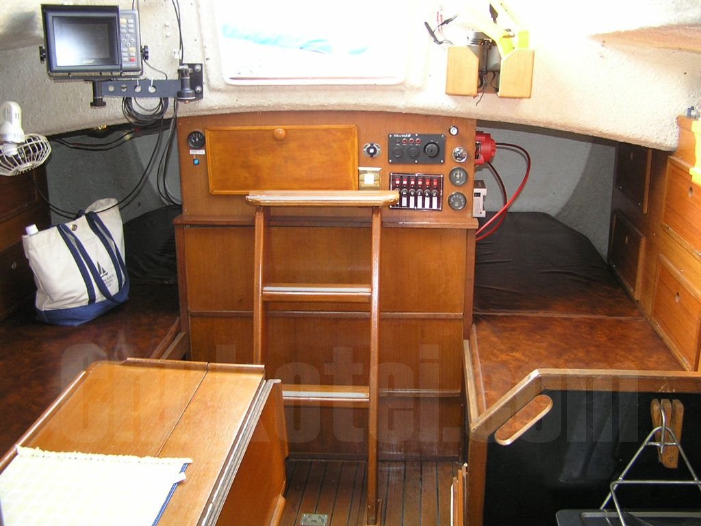 稲毛マリーン ノラ 26 (NORA 26) | 【中古艇ドットコム】 中古ボート