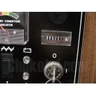 補機発電機用エンジンのアワーメーター