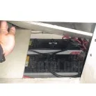 主機エンジン用バッテリー(各エンジン毎に1個)