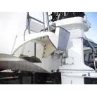 補機エンジン用ブラケット付き