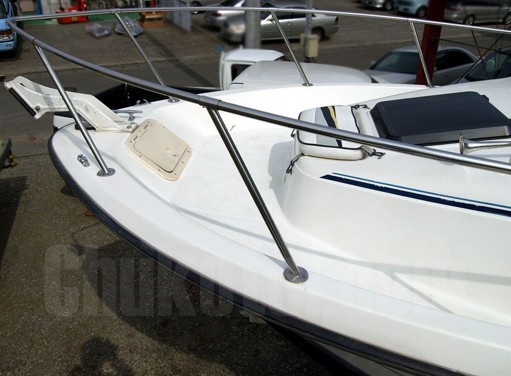 ベイライナー トロフィー2002トロフィー2002 | 【中古艇ドットコム