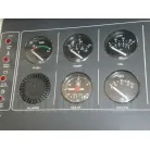 左アワーメーター679時間。