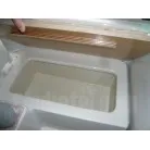 キャビン入口のシューズケース。