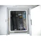 トランサム側左舷ハッチ内