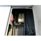 バッテリー右
