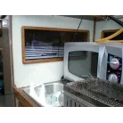 レンジは取り外します。