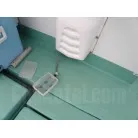 電動リール用コンセント(前後に