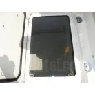 中央にあるイケス