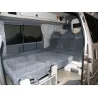 この上にさらにもう一段ベッドが