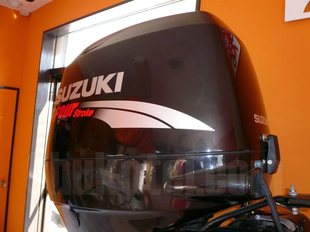 スズキ 70馬力 4ストローク船外機 DF70 | 【中古艇ドットコム】 中古