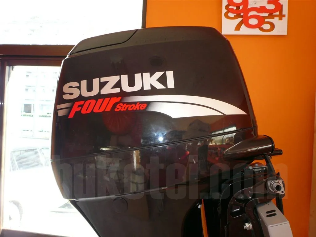 スズキ 70馬力 4ストローク船外機 DF70 | 【中古艇ドットコム】 中古