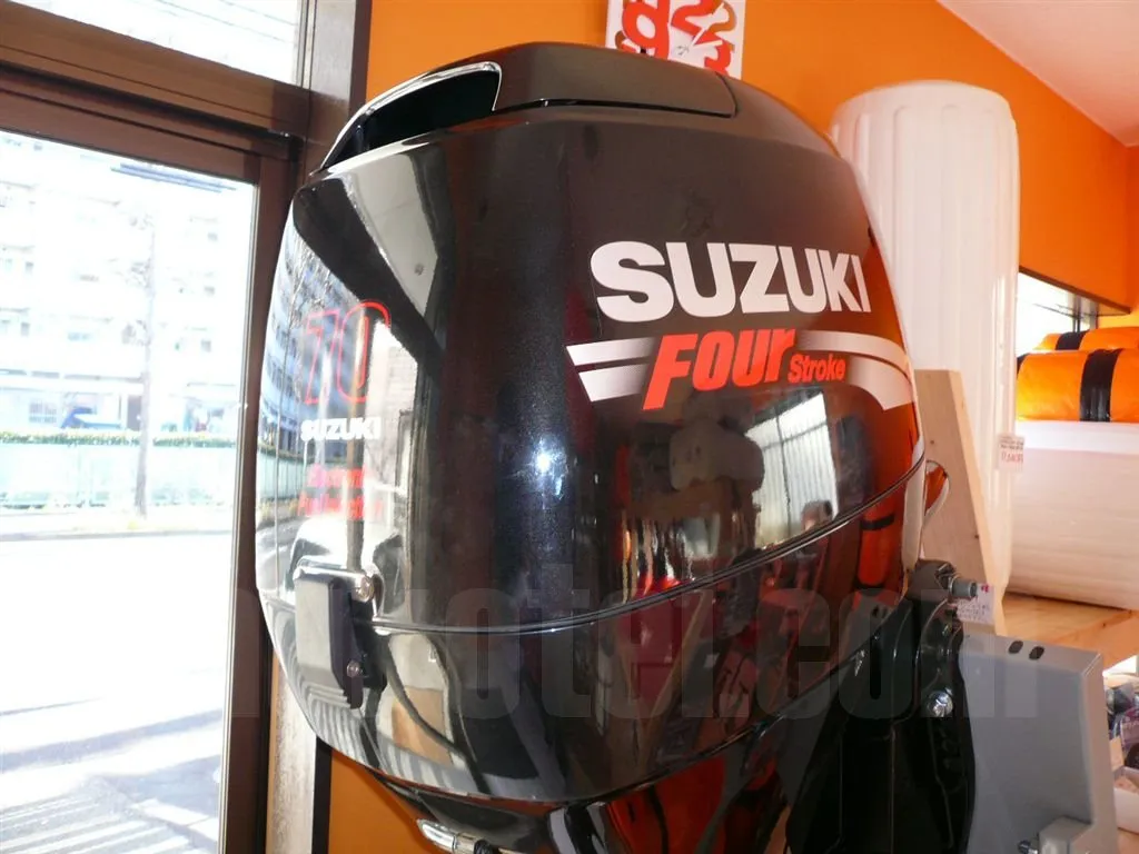 スズキ 70馬力 4ストローク船外機 DF70 | 【中古艇ドットコム】 中古