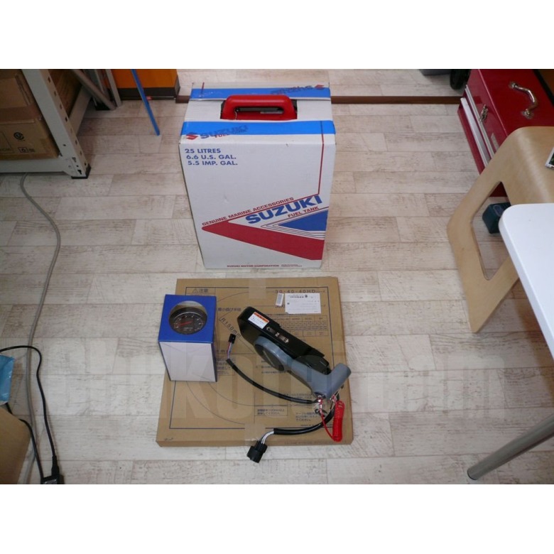 スズキ 70馬力 4ストローク船外機 DF70 | 【中古艇ドットコム