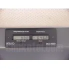 充電時の電圧計と充電時間を表示