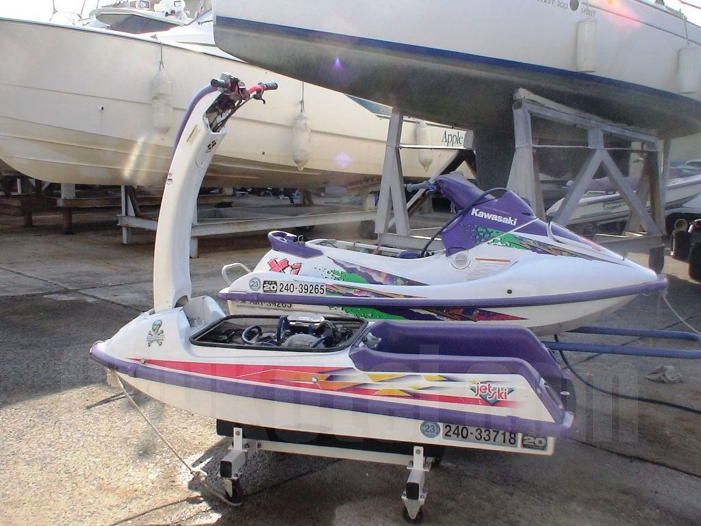 殿堂 カワサキ スーパースポーツXi | 【中古艇ドットコム】 中古 カワサキ