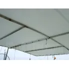 オーニングは大きめ