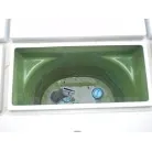 大型のイケスです。