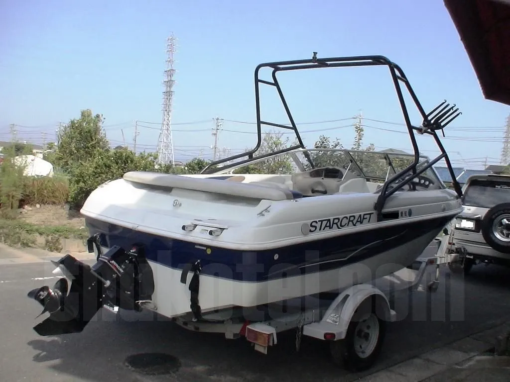 スタークラフト 1810LX (EZローダー製トレーラー付キ) | 【中古艇