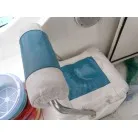 背もたれは前後に可動します。