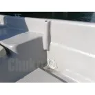 大型のスカッパーが４箇所あります。