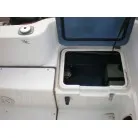 混合オイル予備タンク格納庫。
