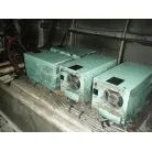 右舷側(電力安定器)