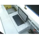 個別のイケスが合計8つ設けられています。
