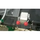 走行中は戻らないように押していてください。