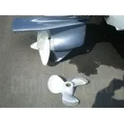 予備プロペラをお付け致します。
