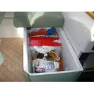 テーブル ソファー下小物入れ。