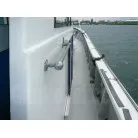 サイドも広く設計されております