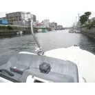 コンソール上部に日焼けによる色褪せが見られます