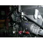 右舷機下部を撮影