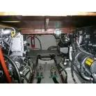 機関室全景を前方より撮影