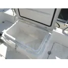 クーラーBOXとしても使用できる収納