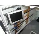 液晶テレビ