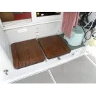 エンジン点検ハッチ