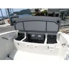 ダンパー付きで簡単に開きます。