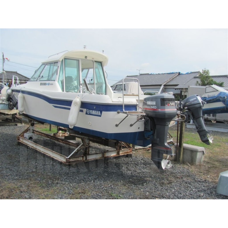 ヤンマー FX20 Z 4JHS-Z1 （ワンオーナー・陸置51h） 中古艇